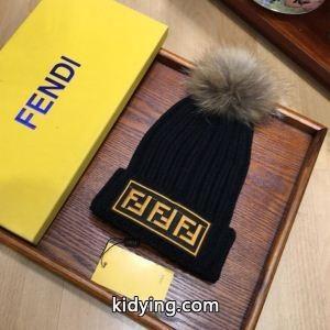 4色可選 魅力の フェンディ コピーファッションな一品 fendi コピー ニット帽/ニットキャップ 気に入った商品_フェンディ コピー fendi コピー_ブランド コピー 激安(日本最大級)kidying26jy4vei