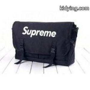 秋冬新入荷のシュプリーム コピー　偽物、supreme コピーの上品な輝きを放つ5色選択可能のメンズショルダーバッグ/鞄_シュプリーム コピー supreme コピー_ブランド コピー 激安(日本最大級)kidying26CqSDuC