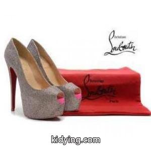 クリスチャンルブタン スーパーコピー ピカピカしている シルバー CHRISTIAN louboutin スーパーコピー レディース 高い踵 ハイヒールパンプス_クリスチャンルブタン スーパーコピー CHRISTIAN louboutin スーパーコピー_ブランド コピー 激安(日本最大級)kidying26CeiGLb