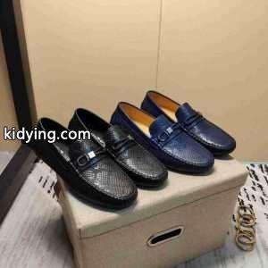 おしゃれなスタイリングが簡単に叶える サルヴァトーレフェラガモ秋冬ファッションの決め手 FERRAGAMO ローファー_フェラガモ FERRAGAMO_ブランド コピー 激安(日本最大級)kidying26yaCWbC