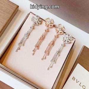 冬ファッションと相性抜群 ブルガリ コピー bvlgari コピー 秋冬らしい落ち着いた雰囲気も演出 2色可選 ピアス 上品な秋冬コーデに仕上げる_ブルガリ コピー bvlgari コピー_ブランド コピー 激安(日本最大級)kidying26DCWLbm