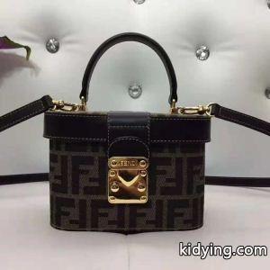 フェンディ コピーブランド エレガンスに仕上げている fendi コピーブランド 今年流行 カジュアルバッグ 2026話題となる_フェンディ コピーブランド fendi コピーブランド_ブランド コピー 激安(日本最大級)kidying269Pzeui