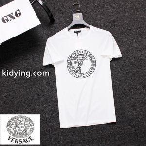 おしゃれに着こなせる ヴェルサーチ ブランド コピーversace ブランド コピー 今夏のお気に入りスタイル Tシャツ/ティーシャツ お目立ち度の高い新品 2色可選_ヴェルサーチ ブランド コピー versace ブランド コピー_ブランド コピー 激安(日本最大級)kidying26WTnyia