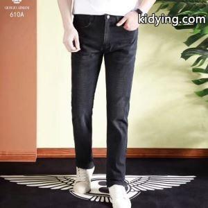 冬ムードを盛り上げる アルマーニ ブランド コピー armani ブランド コピー 動きやすく楽チンなスタイル デニムパンツ 2026秋冬におすすめ着こなし_アルマーニ ブランド コピー armani ブランド コピー_ブランド コピー 激安(日本最大級)kidying26ze81Lz
