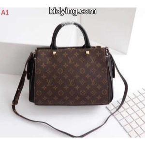 主役になる存在感 2026春夏新作3色可選 ルイ ヴィトン スーパーコピー LOUIS vuitton スーパーコピー 手持ち&ショルダー掛け お洒落自在_ルイ ヴィトン スーパーコピー LOUIS vuitton スーパーコピー_ブランド コピー 激安(日本最大級)kidying26TbGLPr
