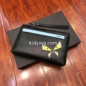 fendi コピー フェンディ コピー スーパーコピー メンズ クラッチバッグ ブラック バタフライ パターン 激安 ストリートなどに大活躍kidying269TfOTj