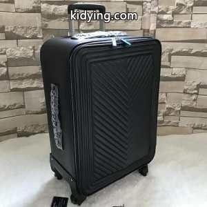 きれいめな印象で着こなし トランク 2026ss先どりトレンド_ _ブランド コピー 激安(日本最大級)kidying26Lnuiia