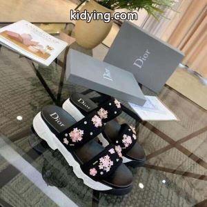 dior コピーブランド レディース サンダル 2026春夏でファッショントレンド ディオール コピーブランド スーパーコピー ブラック ホワイト コーデ 激安kidying26CCyOHv