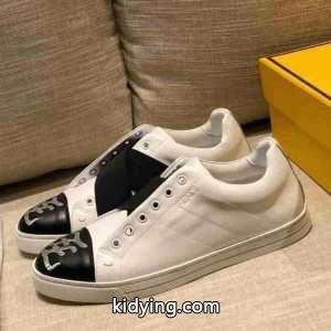 ふんわりまとって暖かお洒落 フェンディ コピー fendi コピー ほっこりと温かみのある雰囲気にランニングシューズ 程よい抜け感を演出_フェンディ コピー fendi コピー_ブランド コピー 激安(日本最大級)kidying26j05HnC