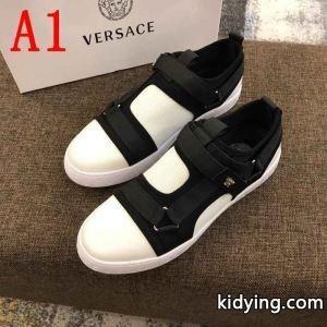 夏に必須の定番アイテム 夏の注目2026ブランド新作 ヴェルサーチ コピー versace コピー ランニングシューズ 2色可選_ヴェルサーチ コピー versace コピー_ブランド コピー 激安(日本最大級)kidying26vGX99v