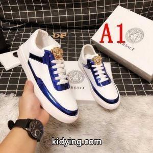 カジュアルシューズ 2色可選 ヴェルサーチ コピーブランド versace コピーブランド 大人っぽかわいい 2026SSコレクションが発表_ヴェルサーチ コピーブランド versace コピーブランド_ブランド コピー 激安(日本最大級)kidying26LnuOve