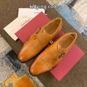 大人のため上品 サルヴァトーレフェラガモ 2026年春夏コレクションに見る FERRAGAMO セレブも夢中ブランド新作 ビジネスシューズ_フェラガモ FERRAGAMO_ブランド コピー 激安(日本最大級)kidying26jOX1rm