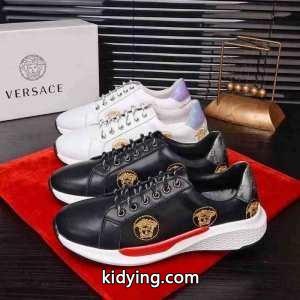 季節感溢れる秋らしいコーデ ヴェルサーチ コピーブランド 簡単にトレンド感のある versace コピーブランド 街のおしゃれさんも愛用 ランニングシューズ_ヴェルサーチ コピーブランド versace コピーブランド_ブランド コピー 激安(日本最大級)kidying265T95ze