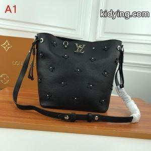 ヴィトン バッグ コピーLOUIS vuitton コピー人気セール低価整理しやすい構造ショルダーバッグブラックホワイトピンクkidying26zKvy4n
