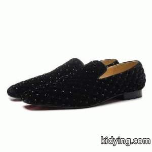 【激安】高級品通販CHRISTIAN louboutin ブランド コピークリスチャンルブタン ブランド コピー人気コピー　カジュアル　スニーカー　メンズ　ビジネス用シューズ　靴　ブラックkidying26zWjuCm