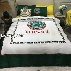 華やかに魅せる秋冬コーデ ヴェルサーチ コピー versace コピー 寝具4点セット 2026秋冬におすすめ着こなし_ヴェルサーチ コピー versace コピー_ブランド コピー 激安(日本最大級)kidying26mmWnaa