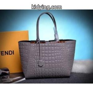 大人気アイテム　fendi ブランド コピー　フェンデイ　レディース　トートバッグ　通勤　本革バッグkidying2695DSLb