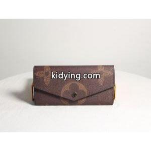 LOUIS vuitton スーパーコピー 冬ファッションコーデの幅も広がる ルイ ヴィトン スーパーコピー 冬のお出かけの相棒に 財布/ウォレット 真冬でおしゃれに着こなす_ルイ ヴィトン スーパーコピー LOUIS vuitton スーパーコピー_ブランド コピー 激安(日本最大級)kidying26SrOTDa