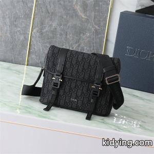 dior コピー Hit The Road ❤❤ディオール コピーショルダーバッグスーパーコピー☆  Oblique☆ 1ESPO333YKY_H03Ekidying260nCWbm