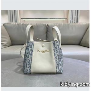 ☆トレンド新作☆dior コピー Signatureディオール コピーショルダーバッグコピー 大容量お手頃カジュアル大人っぽく上品kidying26SDKLTr