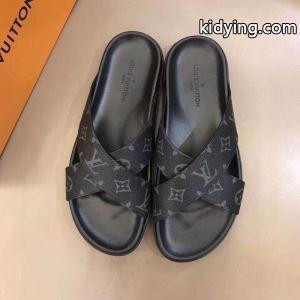 これからの季節、大活躍 サンダル シーズンの流行にチェック ルイ ヴィトン ブランド コピー LOUIS vuitton ブランド コピー 2026春夏オシャレに注目_ルイ ヴィトン ブランド コピー LOUIS vuitton ブランド コピー_ブランド コピー 激安(日本最大級)kidying26fi05vq