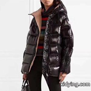 2026非常に人気の高いmoncler ブランド コピーモンクレール ブランド コピー 偽物通販 女性用ダウンジャケット コスパ最高のプライスkidying26ne0b4z