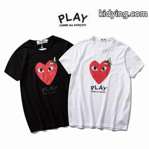 体型をほっそり見せてくれるアイテム コムデギャルソン ユニセ...