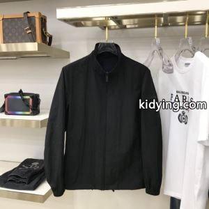 2026SS数量限定プラダ コピーブランド コピー ジャケットprada コピーブランド春夏コレクション 大人の品格漂う 防寒性抜群カジュアルなウィンドブレーカー 黒_ジャケット パーカー セーター コート_メンズファッション_スーパーコピーブランド激安通販 専門店kidying26ST5r0b