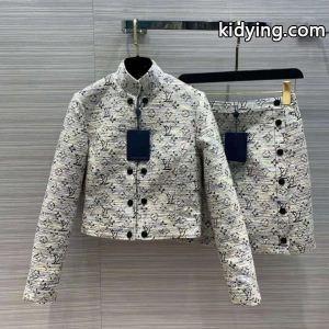 高感度なセレブたち愛用ルイ ヴィトン ブランド コピー上下セット LOUIS vuitton ブランド コピー2026年は断然オススメ_ルイ ヴィトン ブランド コピー LOUIS vuitton ブランド コピー_ブランド コピー 激安(日本最大級)kidying26KjiO1r