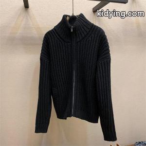 ACNE STUDIO アクネ ストゥディオズ スーパーコピー バックロゴ ニット ブラック 2026秋冬 存在感 希少kidying26W1XTTb