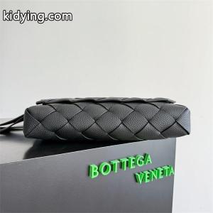 BOTTEGA veneta ブランド コピー Diagoボッテガ ヴェネタ ブランド コピー ショルダーバッグコピー黒色2026人気上品kidying26muOrua