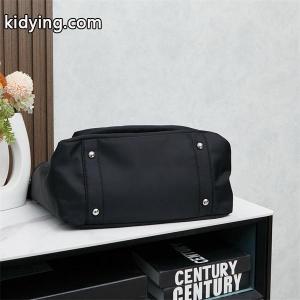 prada スーパーコピー プラダ スーパーコピー コピー シンプル 実用的な メッセンジャーバッグ メンズ ブラック ベストセラーkidying26ye85Pv