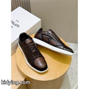 Berluti ベルルッティ コピー 人気注目 新作登場 快...