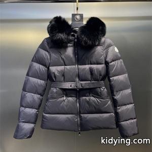 新作注目 ファー付き ダウンジャケット 女性的 上品 moncler コピーブランド モンクレール コピーブランド コピーkidying26jWfCyy