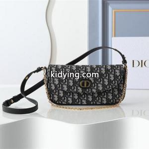 視線集中 アイコン映え 2026新作 dior スーパーコピー ディオール スーパーコピー コピー ショルダーバッグkidying26auGDqe