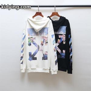 Off-white ブランド コピー オフホワイト ブランド コピー コピー 高級感演出 ミニマル立体ロゴ スウェット 定番モデルkidying26DCSLnC