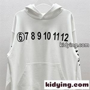 存在感抜群 プリント Maison Margiela メゾン マルジェラ コピー パーカー ゆったり 軽量素材kidying26LnG9by