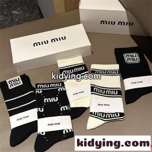 miumiu コピー新作ミュウミュウ コピー 靴下コピー  オシャレ通気性抜群５点セットkid26jGf4zm