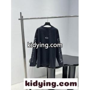 カジュアル ロゴ入り 長袖Tシャツ バレンシアガ コピーブランド Tシャツ コピー ブラックkid26qe0zOf