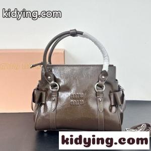 miumiu ブランド コピー ロゴ レザー ハンドバッグ ミュウミュウ ブランド コピー バッグ コピー ブラウンkid26PneOja