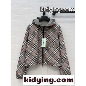 バーバリー コピー ジャケット 偽物 リバーシブル チェック フーデッドジャケット グレーkid26L9Dm8r