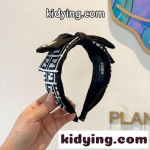 可愛い お洒落 FFロゴ リボン ヘアアクセサリー フェンディ ブランド コピー カチューシャ 偽物kid26PDeGHf