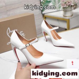 パテントレザー ピンヒール ストラップパンプス クリスチャン・ルブタン パンプス 偽物 ホワイトkid26P51vCa