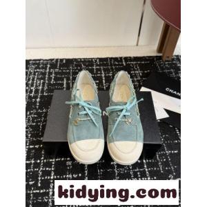 シャネル コピーブランド シューズ 偽物  可愛い 26C レザーチェーン ローファー スニーカーkid26b09vGr