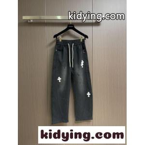 クロムハーツ スーパーコピー ジーンズ 偽物 スタイリッシュ クロスパッチ デニムパンツ ブラックkid26q8bWjq