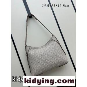 トリーバーチ バッグ コピー Tモノグラム ペブルド メッセンジャーバッグ グレーkid26q0rOTD