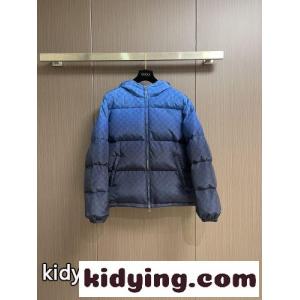 グラデーションGG フード付きダウンジャケット グッチ コピーブランド ダウンジャケット コピー ブルーkid261n4r4D