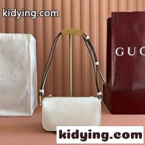 グッチ スーパーコピー gucci スーパーコピー ハーフ ホースビット ミニバッグ スーパーコピー 860784 ホワイトkid26eqSDSD