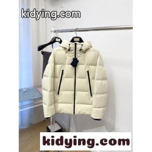 上品 洗練された フーデッドジャケット プラダ ブランド コピー ダウンジャケット 偽物kid26LXryCq