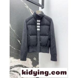 ニット＆ダウン トムブラウン コピー ダウンジャケット 偽物 スタンドカラージャケット ダークグレーkid26qi8nWn